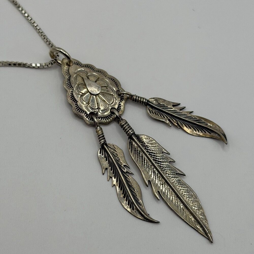 925 Sterling Silver 3 Feather Pendant Necklace Box Chain 18"